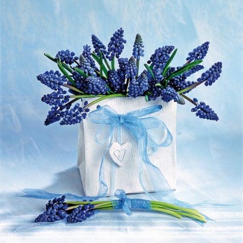 Serwtka aha 33x33cm w wzorze KW 92 wrzosy niebieskie w doniczce